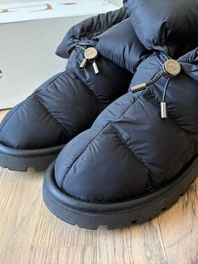 MyFlufie Goose Down Winter Boots size 11